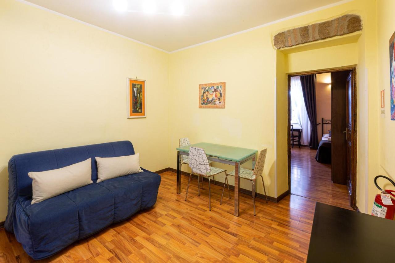 Roma Family Apartment ภายนอก รูปภาพ